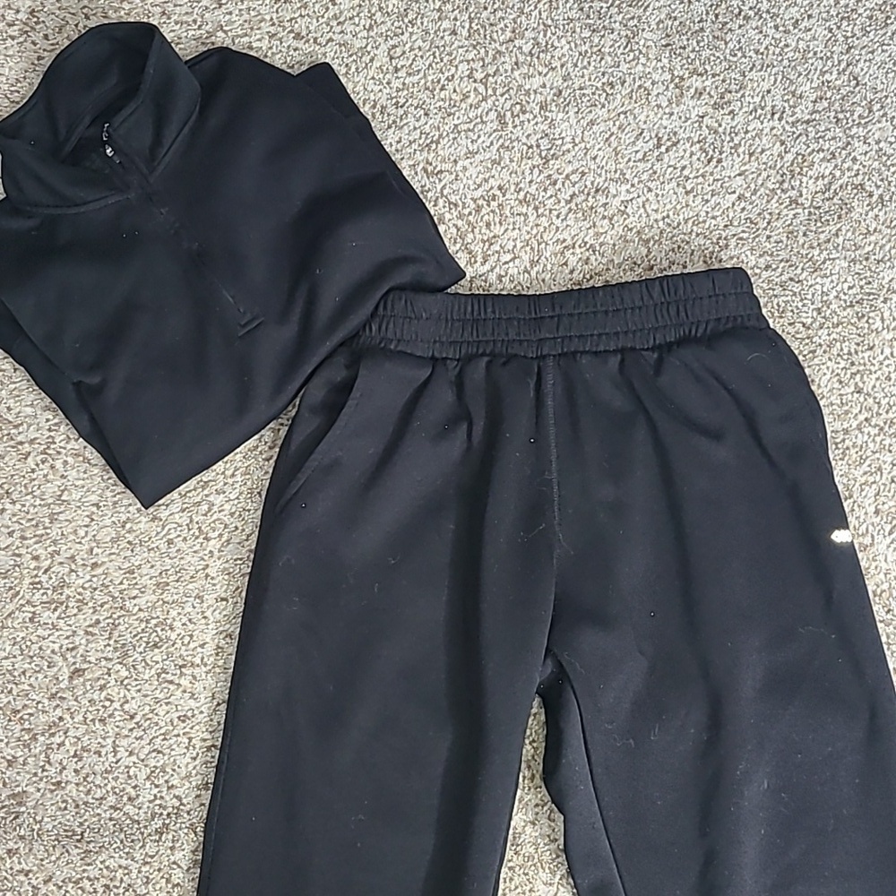 Leg3Nd Black Joggers with Elastic Waistband With Matching Top - Picture 8 of 11